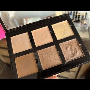 Anastasia beauty hills Contour cream kit